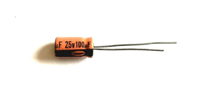 100uf 25v capacitor